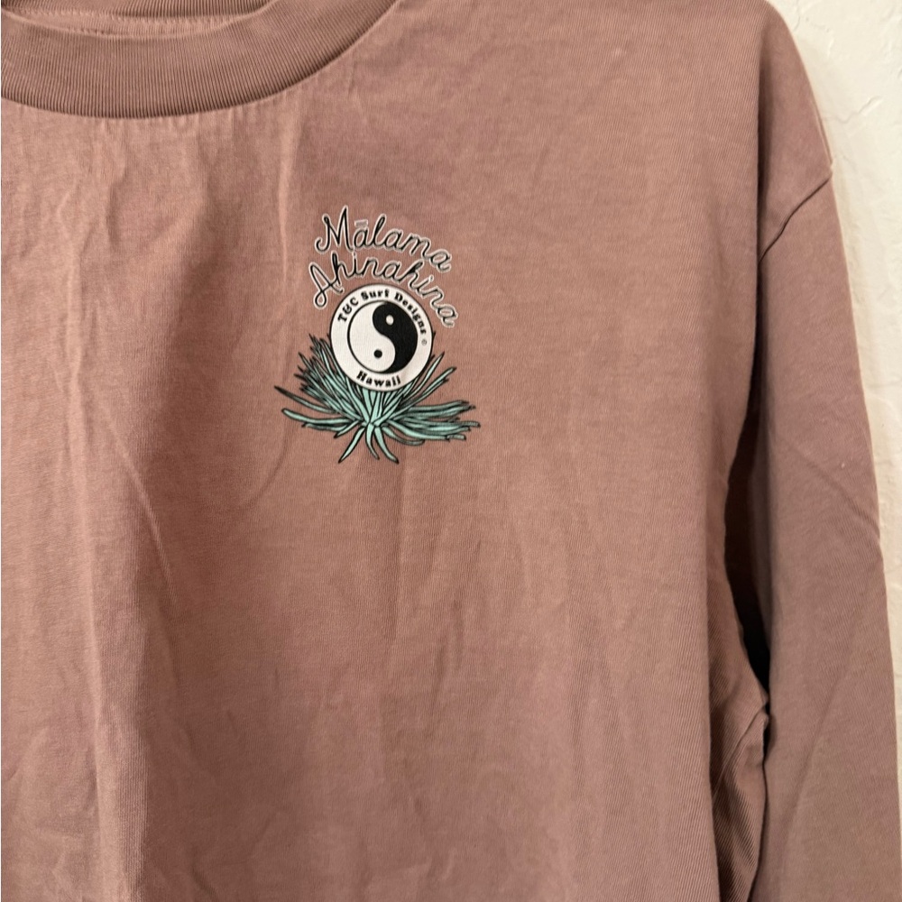 T & C surf shop Brown Long Sleeve Shirt with Yin Yang Design - Picture 2 of 4